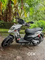 Aprilia SR125 Face Lift Model  Single Owner Well maintained Vehicles