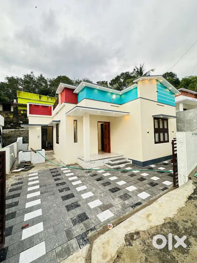 Very good House Pappanamcode malayam