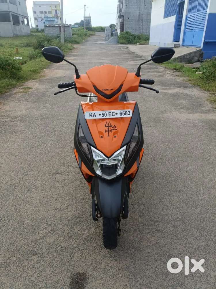 Honda Dio 110c BS4 model 2019 second owner insurance running fine 5000