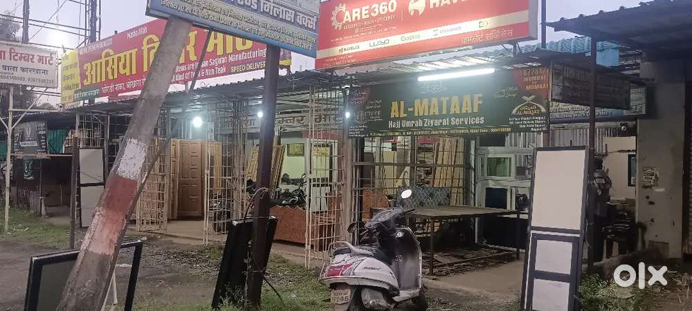 400 square fit office + godown on rent