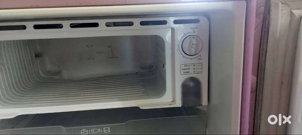 2012 model, LG 195 liters, 12 years old