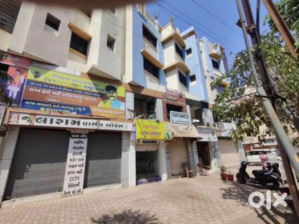 Prime location Laxmi nagar