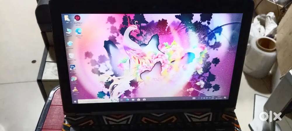 i5 laptop selll 8gb ram 500gb hard disc windows 10