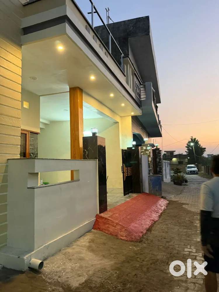 House new Babugarh vikasnagar