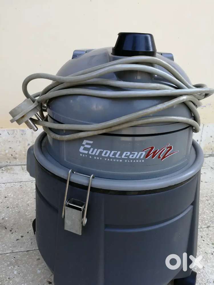 Eureka Forbes Wet and Dry vacuum