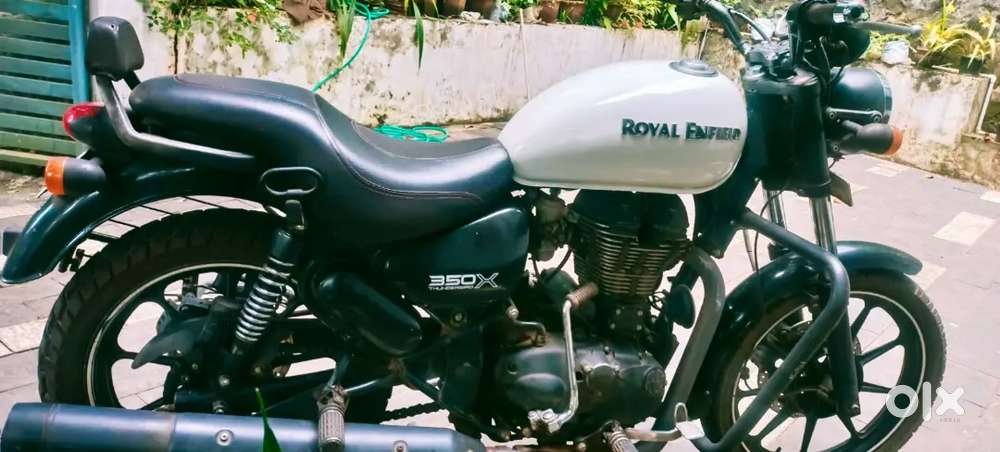 2018model thunderbird 350 x white colour