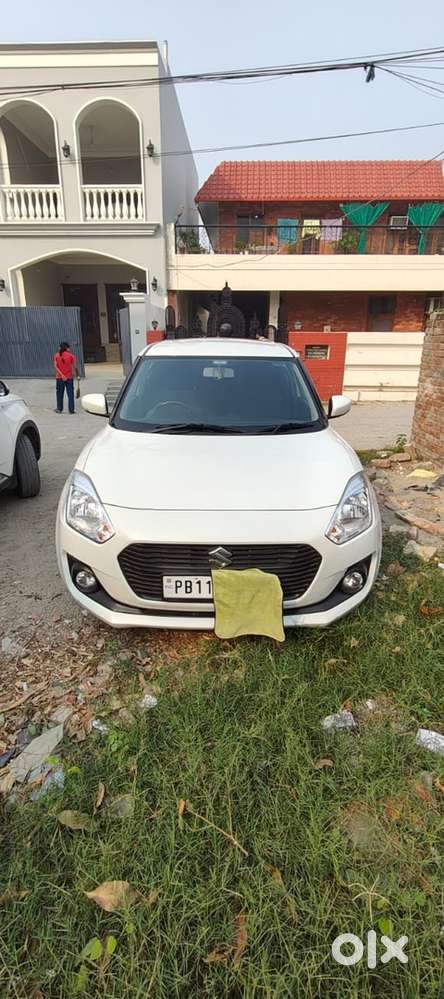 Maruti Suzuki Swift 2021 ZXI AUTOMATIC Petrol Good Condition
