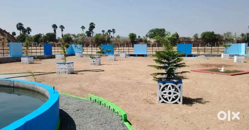 Low budget farm house & farm land