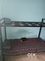 Dubble Bunk bed