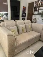8 seater sofa set with center table