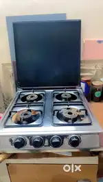 Kitchen Gas stove in good condition