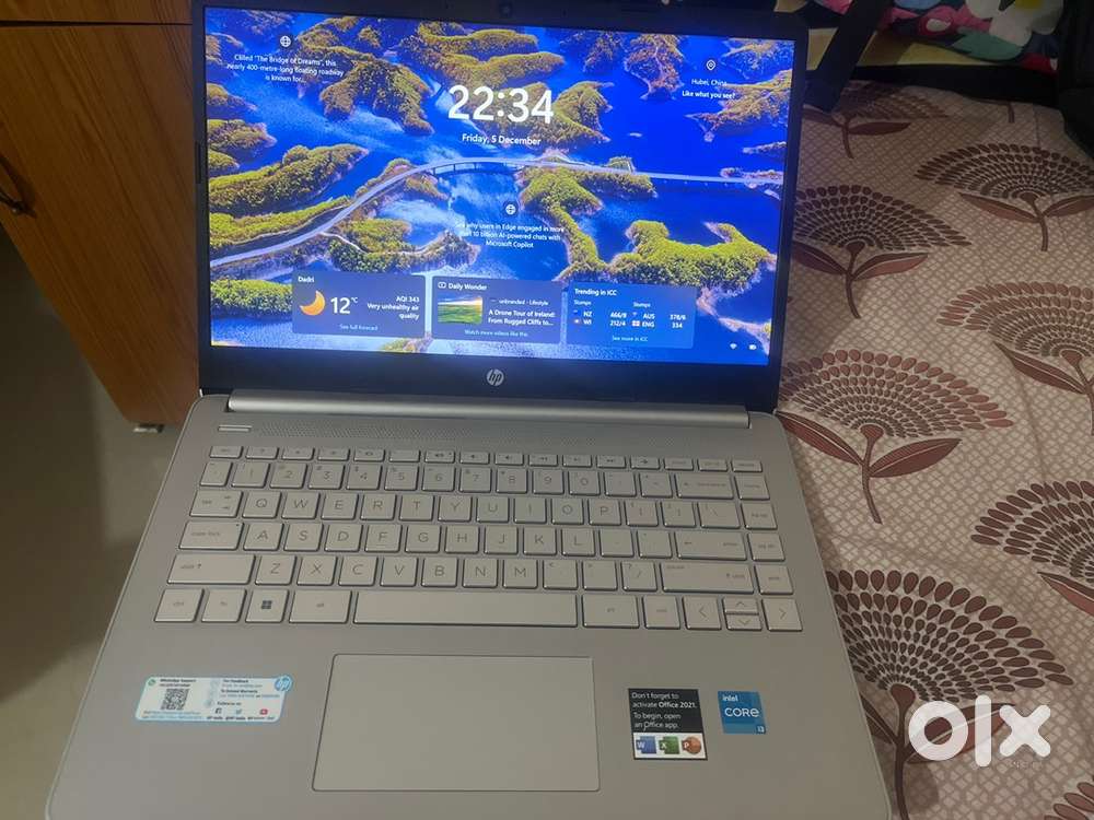 HP 14s, 11th Gen Intel Core i3-1115G4, 8GB RAM/256GB SSD 14-inch