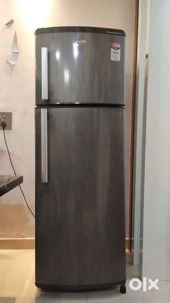 Whirlpool Professional Refrigerator – 310 Liters (For Sale)