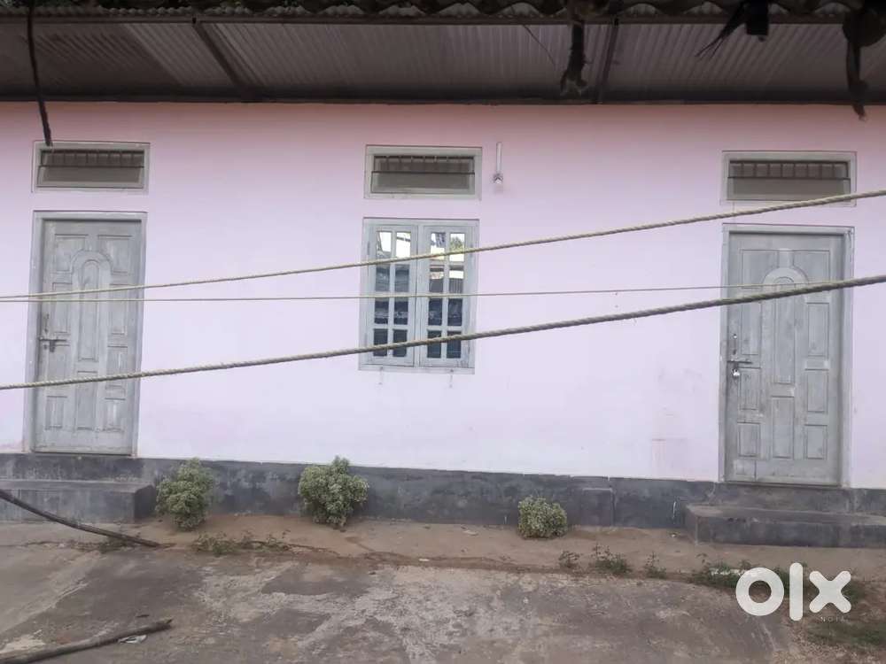 Room available for single or small family