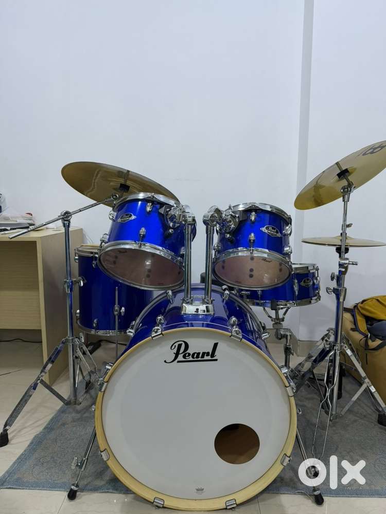 Pearl Export drum set (5 piece with cymbals and hi-hat)