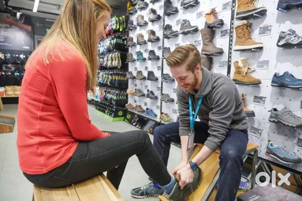 Sale Executive at Branded footwear store