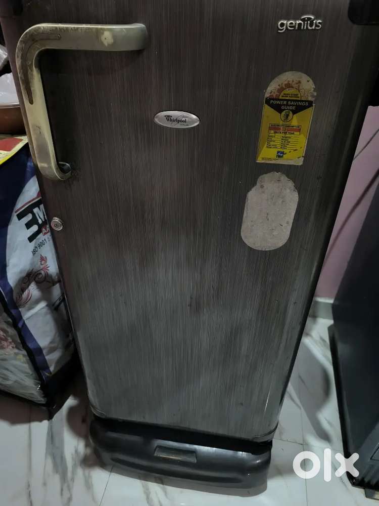 Refrigerator 180 liters