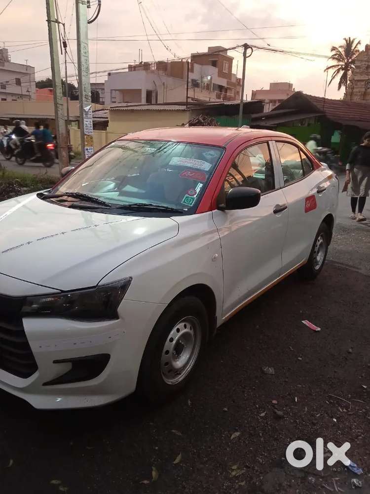 Red and Go Taxi Driver wanted