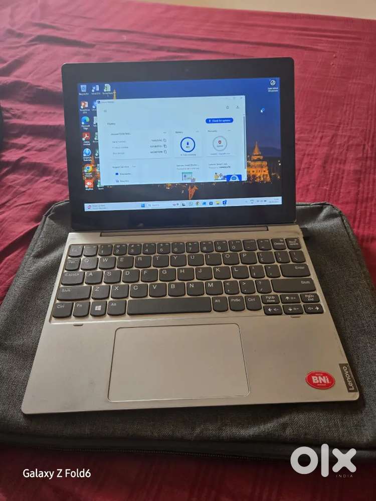 Lenovo IdeaPad D330 Intel Celero 10.1 Detachable 2-in-1 Laptop