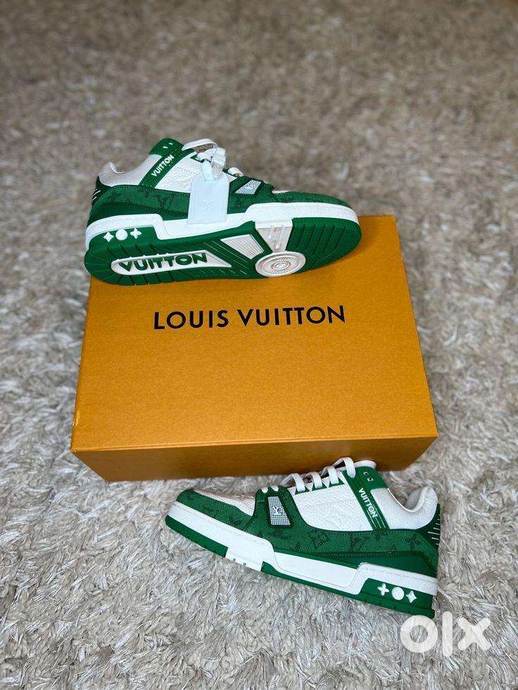 Louis vuitton pine green trainers