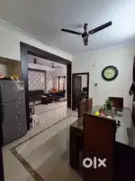 Newly renovated, lake view corner flat for rent