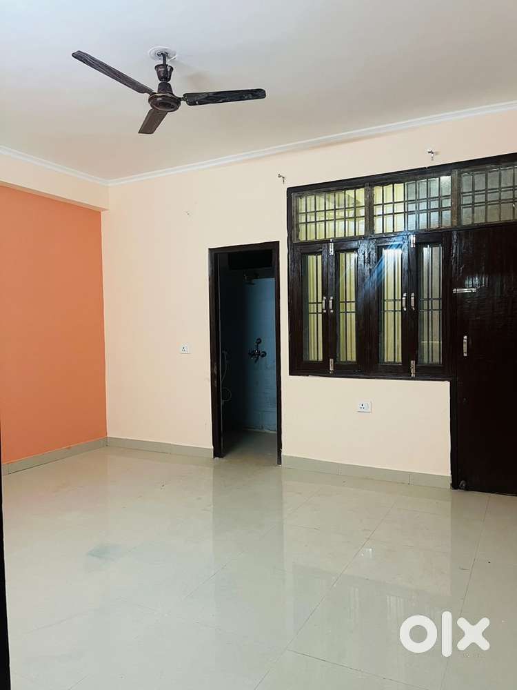 2 bhk Furnished newly build flat super spacious