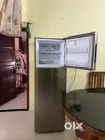 Haier 240L 2-Star ഫ്രോസ്റ്റ് ഫ്രീ ഡബിൾ ഡോർ ഫ്രിഡ്ജ് വിൽപ്പനയ്ക്ക്!