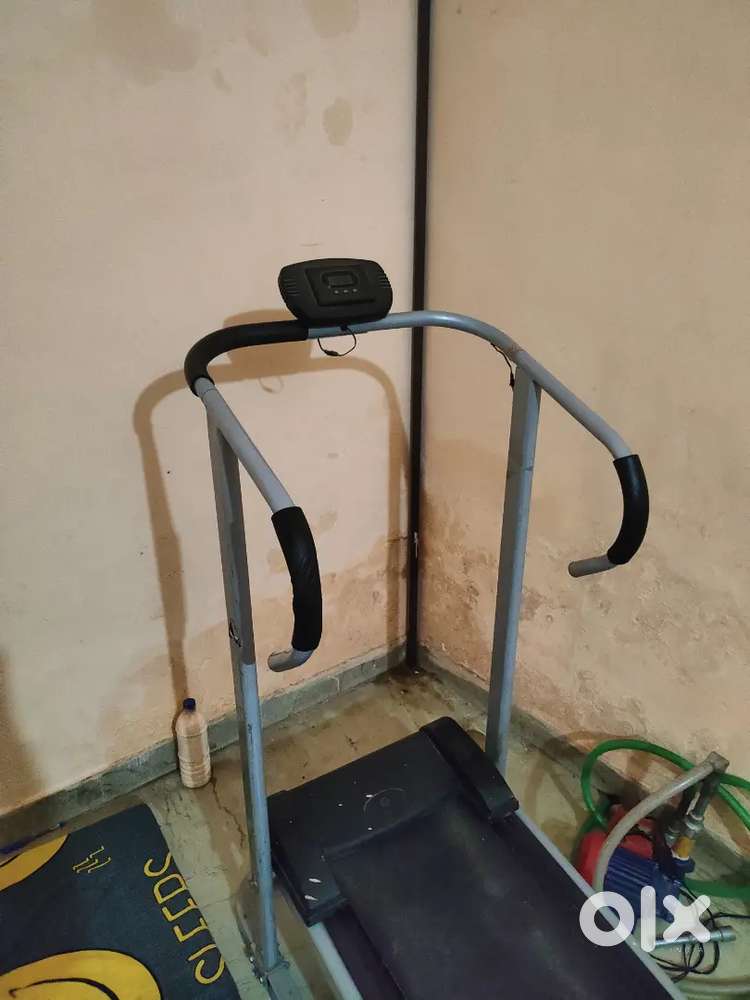 Life Line Treadmill For Excercise
