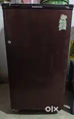 Single door fridge (Urgent sell)
