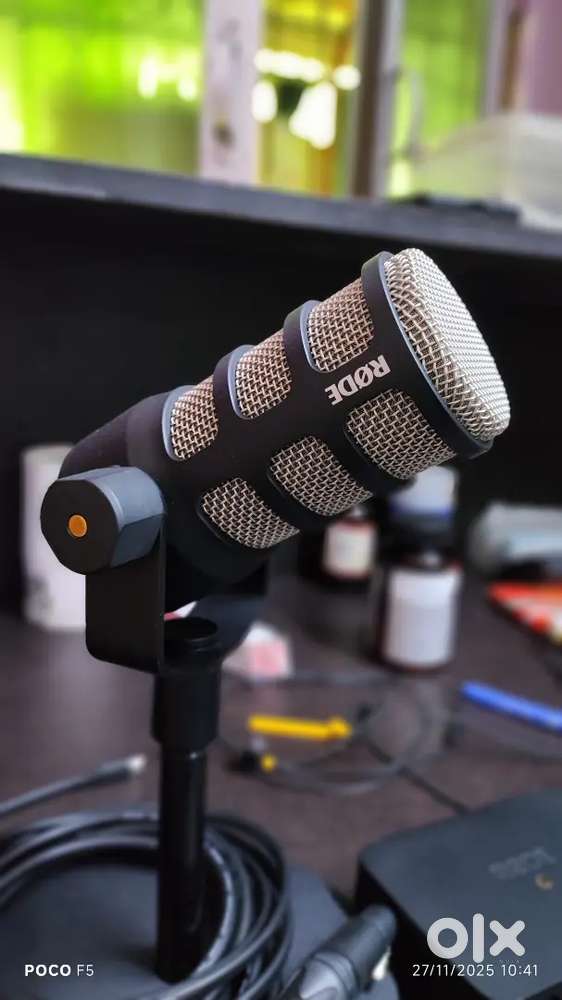 RØDE PodMic + AI-1 Interface + Mogami XLR – Studio Bundle