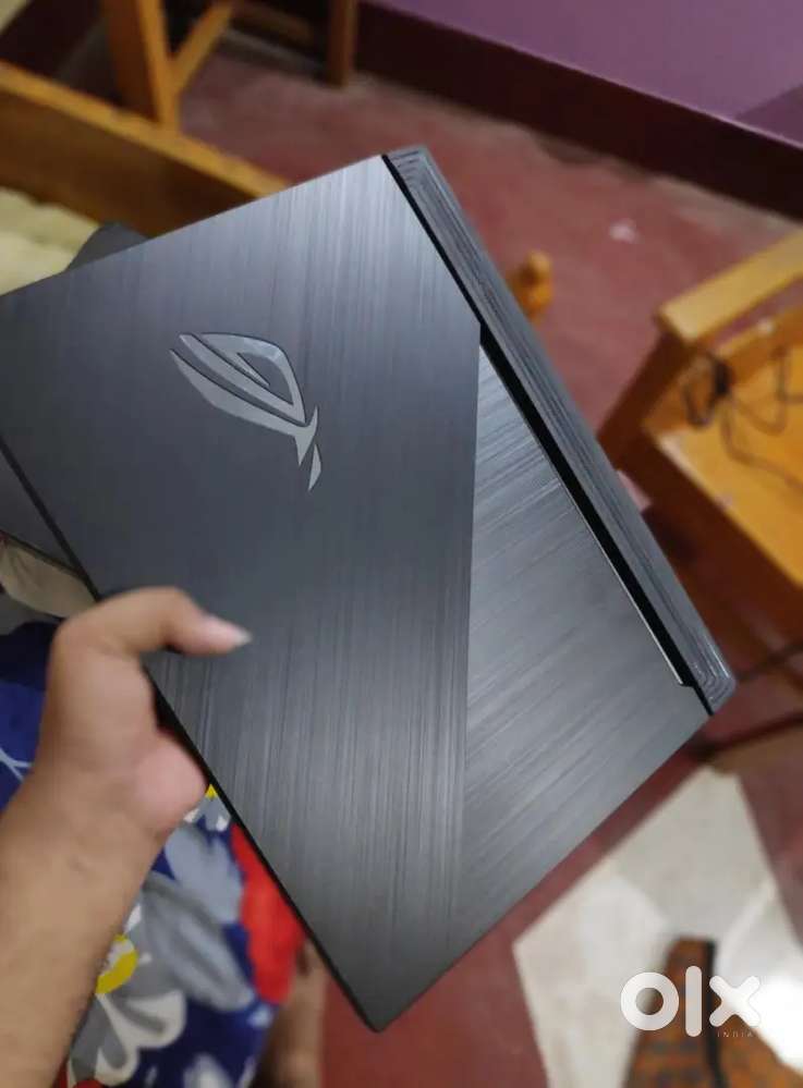 Asus ROG strix 15 Gaming laptop