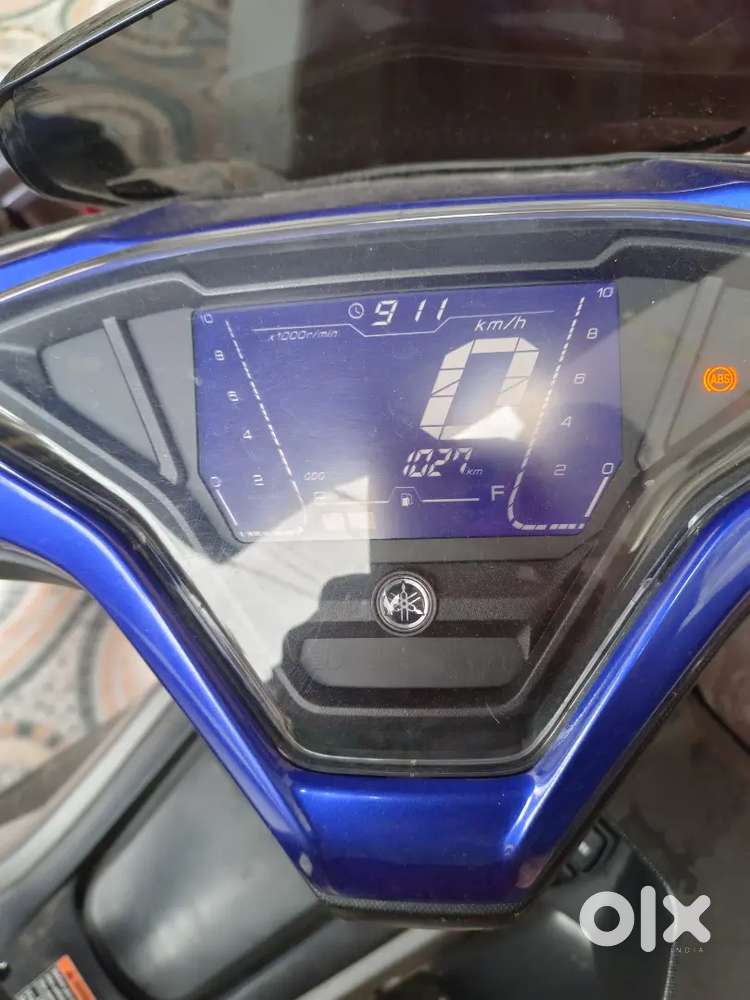 Yamaha Aerox 155 Cc racing blue color