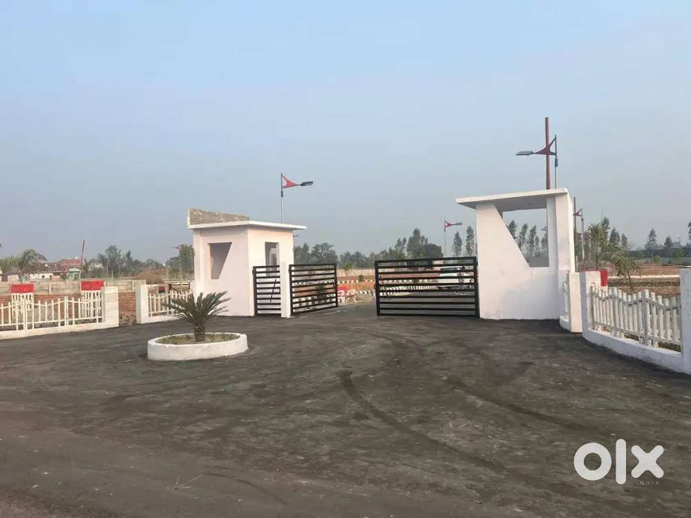 लखनऊ सुल्तानपुर रोड पर पार्क फेसिंग प्लॉट अप्रूव्ड प्रोजेक्ट में