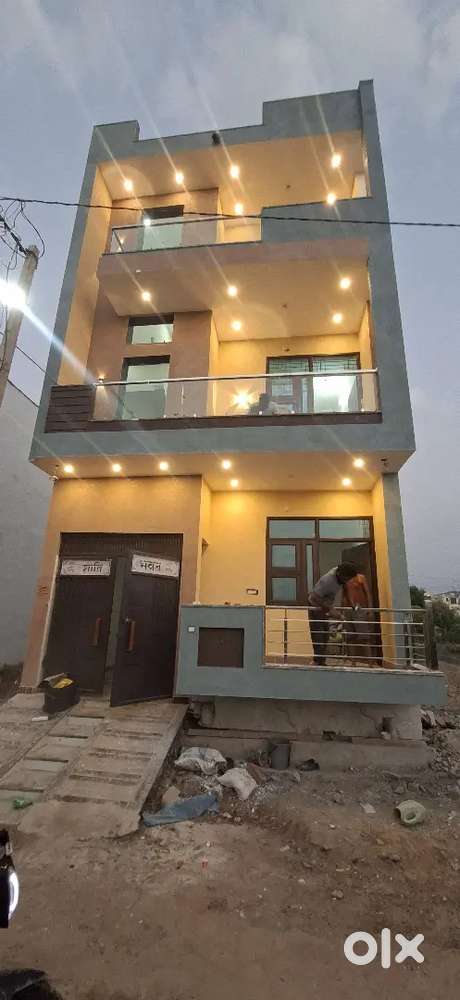 2 room 1 kitchen let bath holl complete separate poreshan