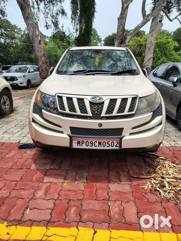 Mahindra XUV500 2011-2015 W8 2WD, 2012, Diesel