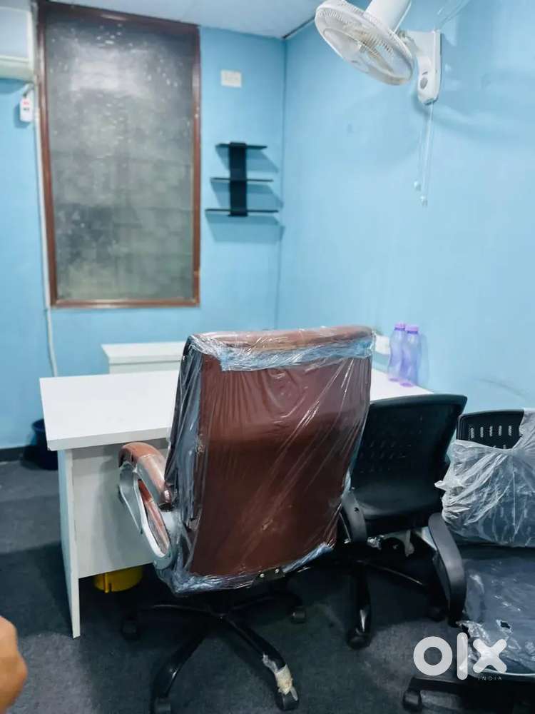 Fully furnished office space for rent luxurious Director Cabins