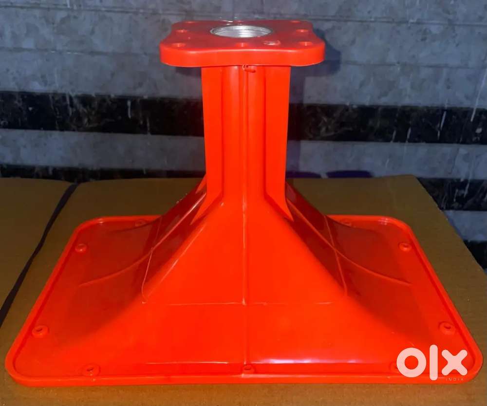 200wt.500wt Speakers.Whoofer,Network.Flare Cabinet,Box are available