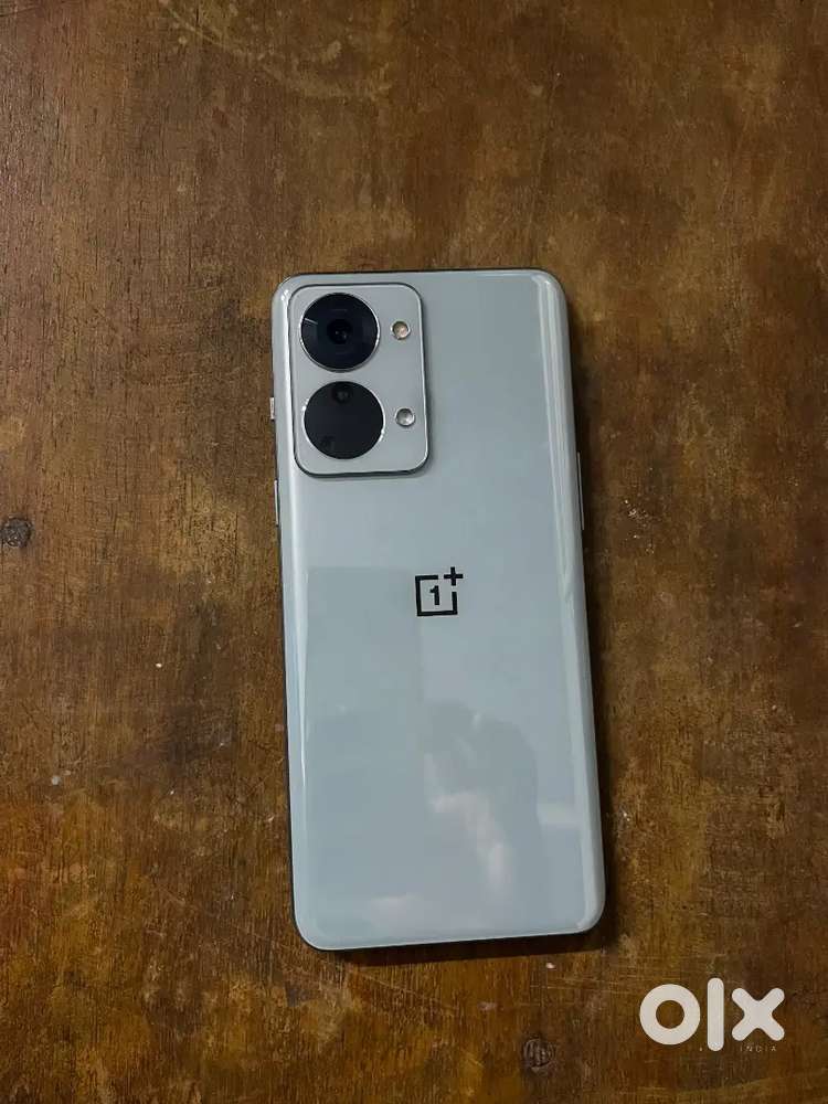 OnePlus nort 2t 5g 8/128