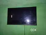 LCD 32 inch soney