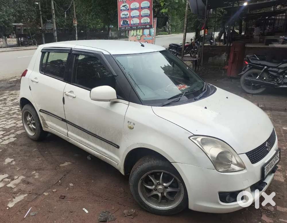Maruti Suzuki Swift 2010