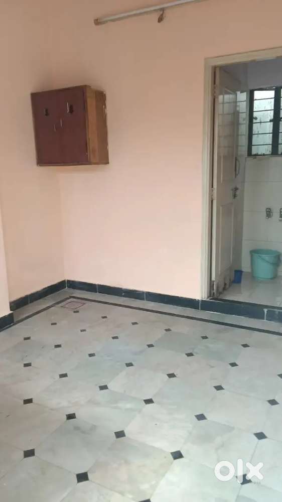 1 bhk ground floor