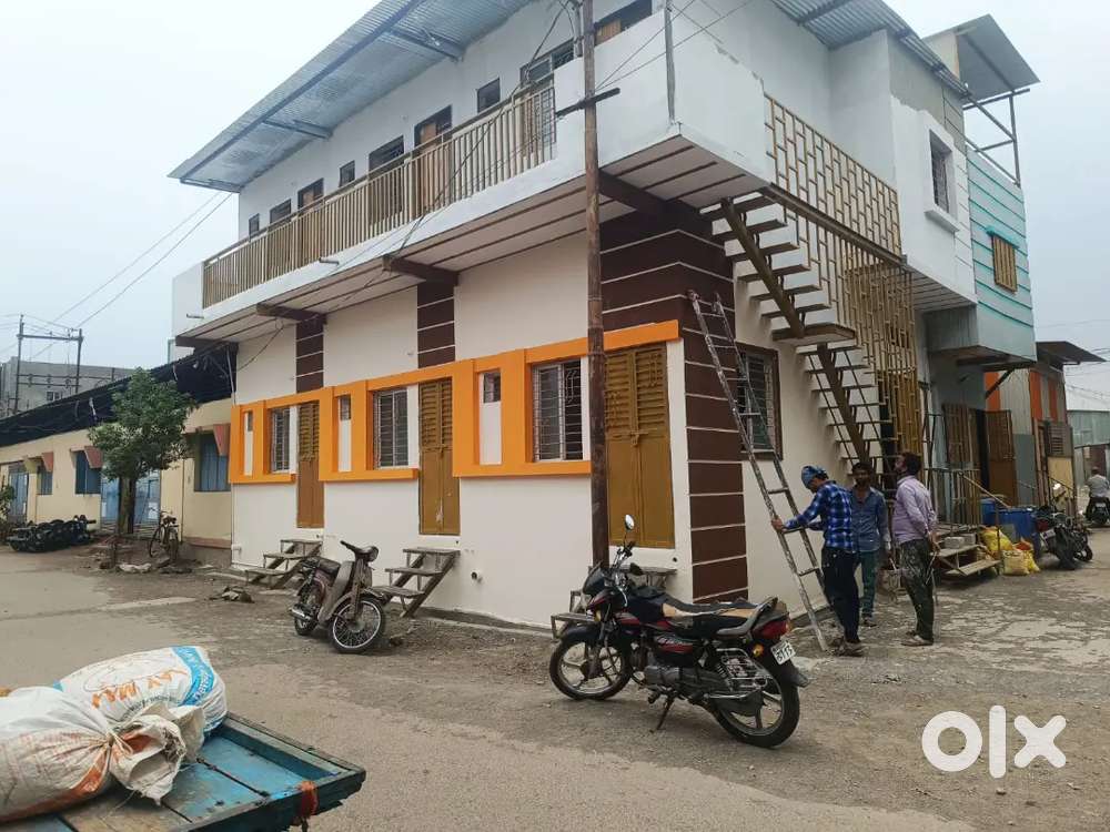 Room Rent Pr Dena Hai