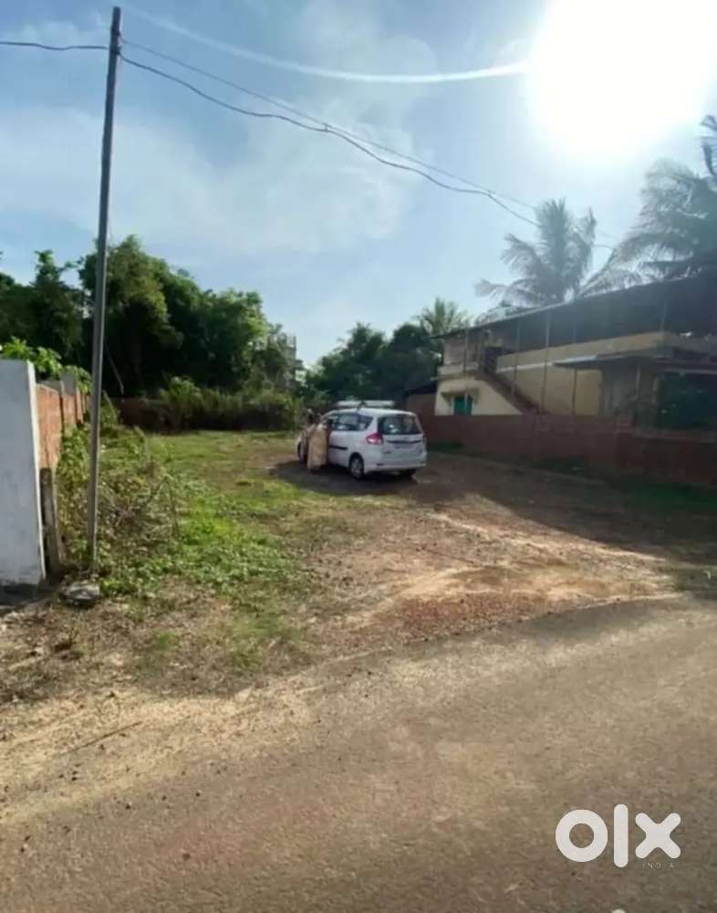 Best NA plot perfect Location in konkan Heart Kudal city Near station.