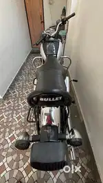 Bullet Electra with self start and front disc brake.