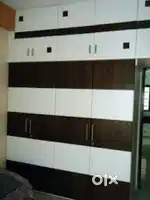 फलेट शोरूम में फर्नीचर ओर ओल वकॅ समाधान ऐक ही एजंसी द्वारा