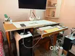 Computer table
