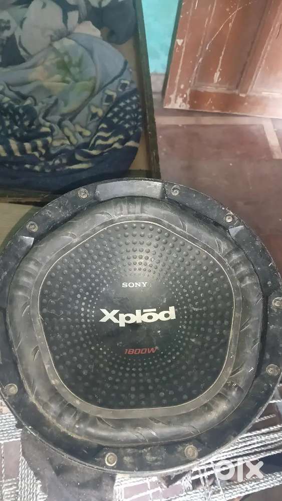 Bass tube  sony