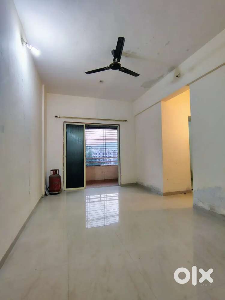 1Bhk for Sell At Chintamani Chawk Badlapur West.