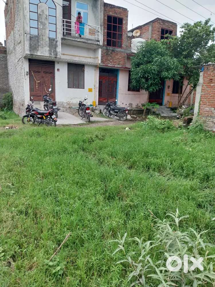 आवासीय प्लाट