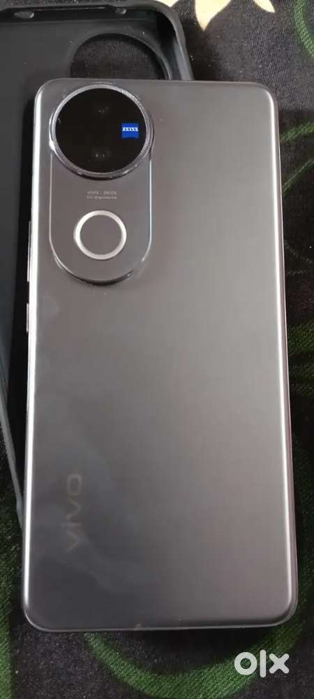Vivo v50 8+8 Gam 128 storeg